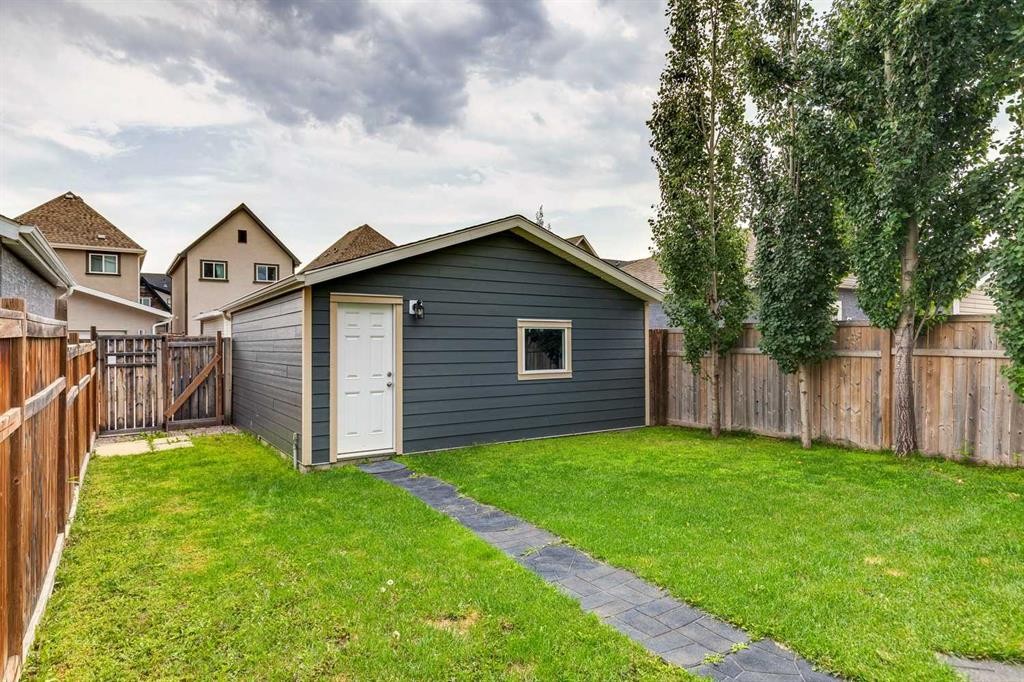 246 Mahogany Heights Se, Calgary, AB - Outdoor