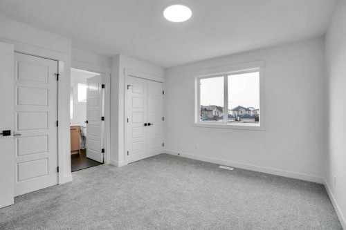 78 Saddlecrest Place Ne, Calgary, AB - Indoor Photo Showing Other Room
