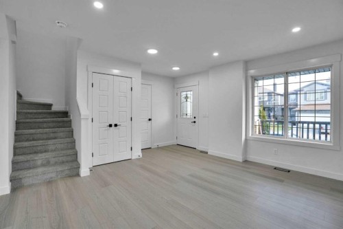 78 Saddlecrest Place Ne, Calgary, AB - Indoor Photo Showing Other Room