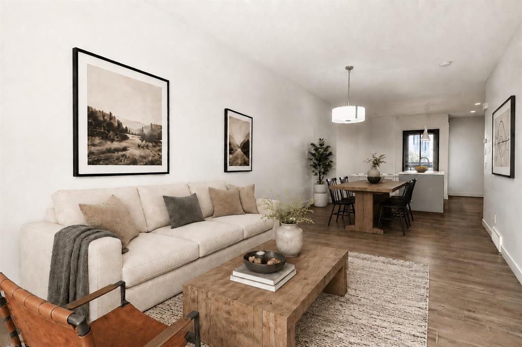 3529 69 Street Nw, Calgary, AB - Indoor Photo Showing Living Room