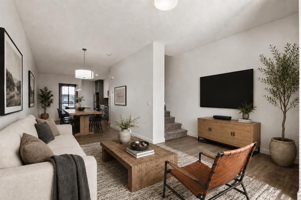 3529 69 Street Nw, Calgary, AB - Indoor Photo Showing Living Room