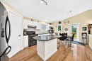 50 Somerside Manor Sw, Calgary, AB  - Indoor Photo Showing Kitchen 
