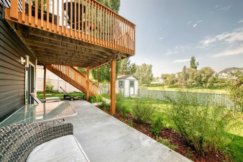 50 Somerside Manor Sw, Calgary, AB - Outdoor With Deck Patio Veranda