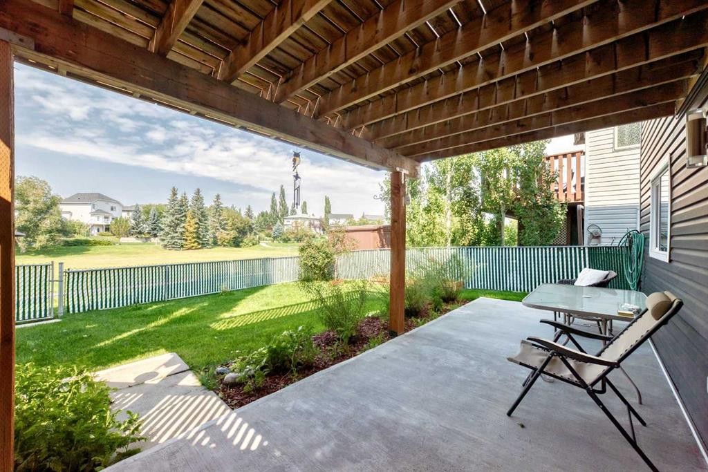50 Somerside Manor Sw, Calgary, AB - Outdoor With Deck Patio Veranda With Exterior