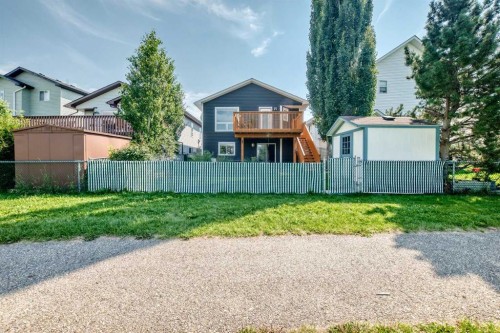 50 Somerside Manor Sw, Calgary, AB - Outdoor