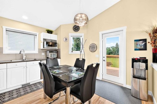 50 Somerside Manor Sw, Calgary, AB - Indoor