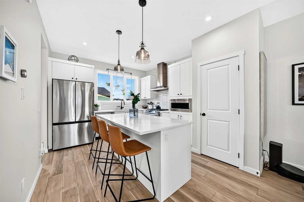 1968 Rangeview Drive Se, Calgary, AB
