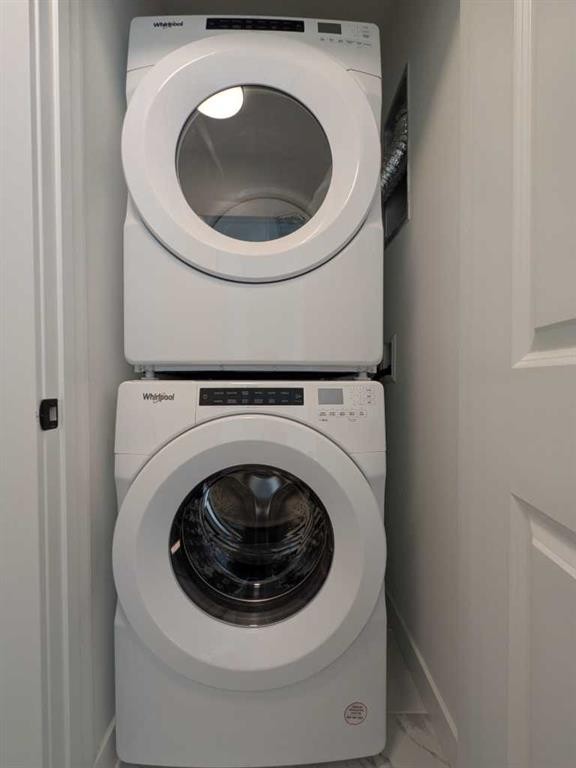 152-380 Seton Villas Se, Calgary, AB - Indoor Photo Showing Laundry Room