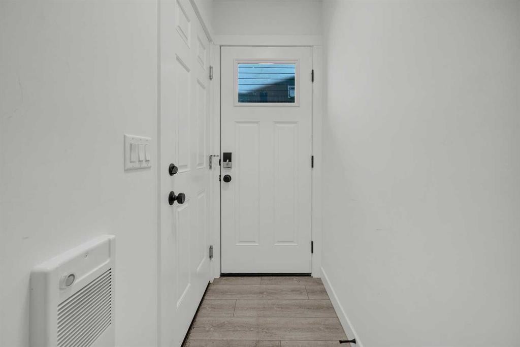 152-380 Seton Villas Se, Calgary, AB - Indoor Photo Showing Other Room