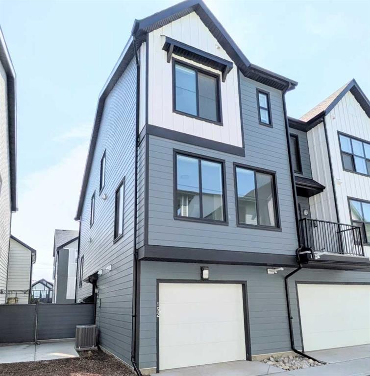 152-380 Seton Villas Se, Calgary, AB - Outdoor With Exterior