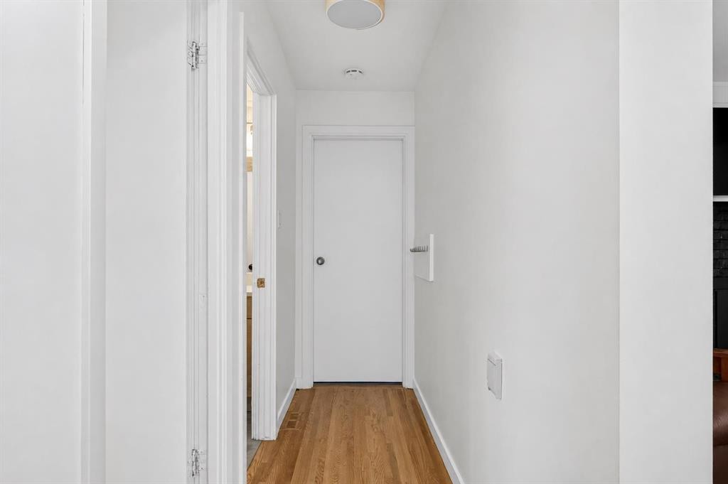 10719 Mapleglen Crescent Se, Calgary, AB - Indoor Photo Showing Other Room