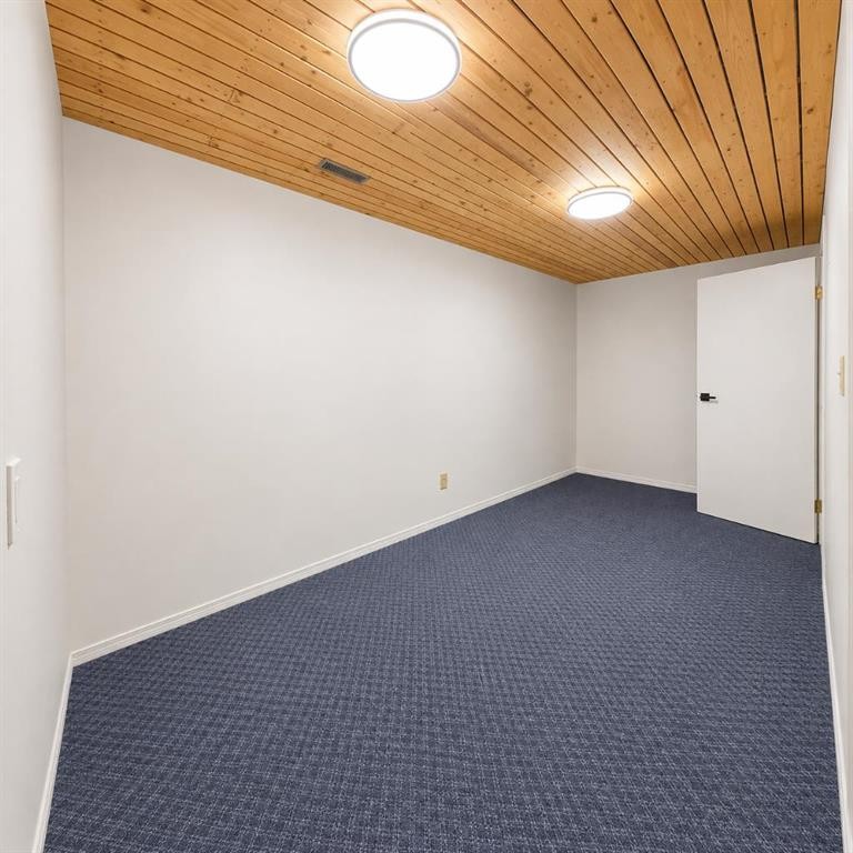 2-717 Centre Street, Vulcan, AB - Indoor Photo Showing Other Room