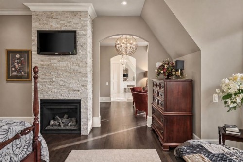 3032 2 Street Sw, Calgary, AB 