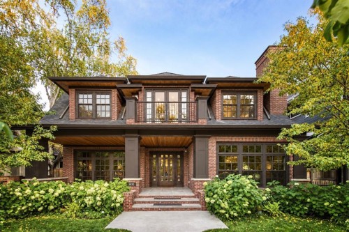 3032 2 Street Sw, Calgary, AB 