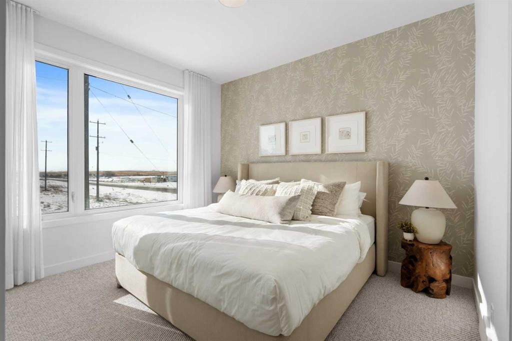 8493 21 Avenue Se, Calgary, AB - Indoor Photo Showing Bedroom