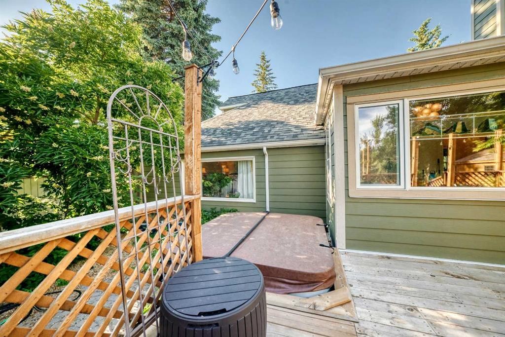 43 New Street Se, Calgary, AB - Outdoor With Deck Patio Veranda With Exterior