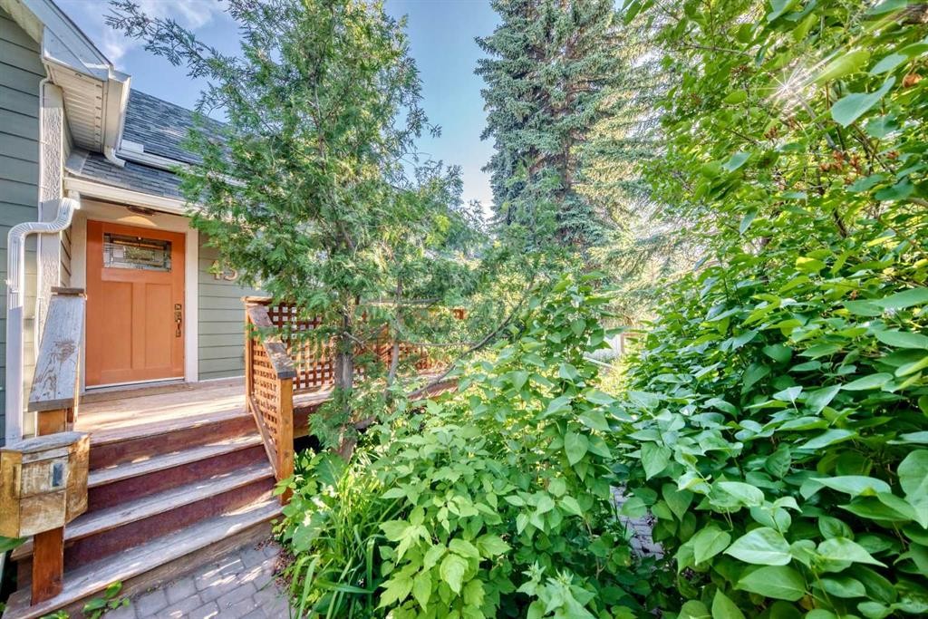 43 New Street Se, Calgary, AB - Outdoor