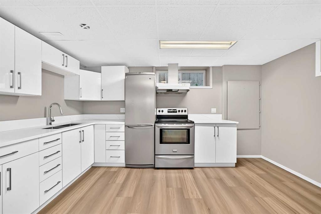 78 Tarington Place Ne, Calgary, AB - Indoor Photo Showing Kitchen