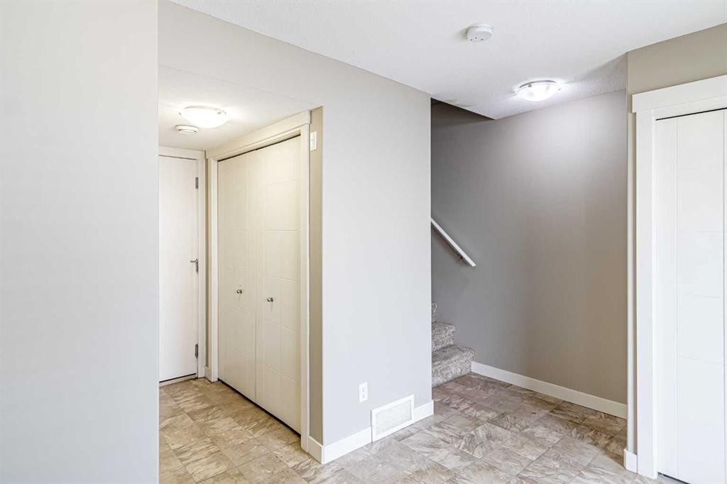 634 Redstone View Ne, Calgary, AB - Indoor Photo Showing Other Room