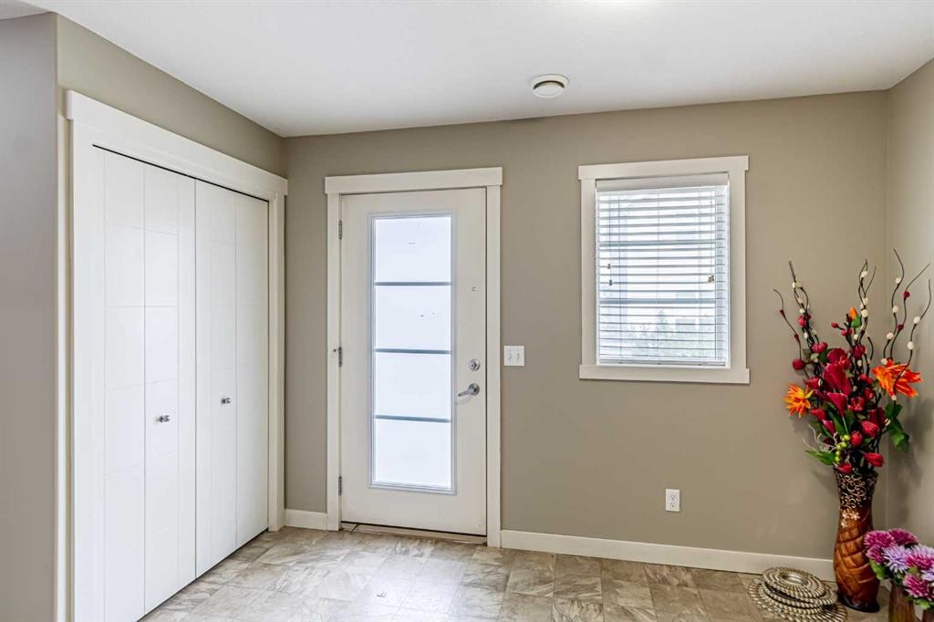 634 Redstone View Ne, Calgary, AB - Indoor Photo Showing Other Room