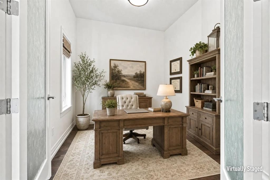 117 Spring Water Close, Heritage Pointe, AB - Indoor Photo Showing Office