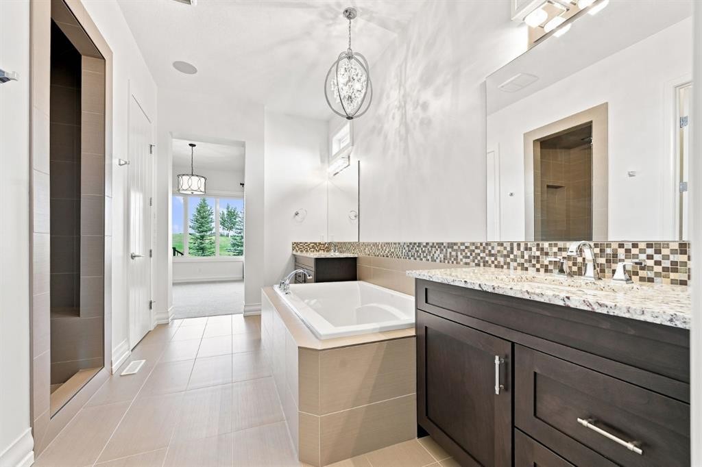 117 Spring Water Close, Heritage Pointe, AB - Indoor Photo Showing Bathroom