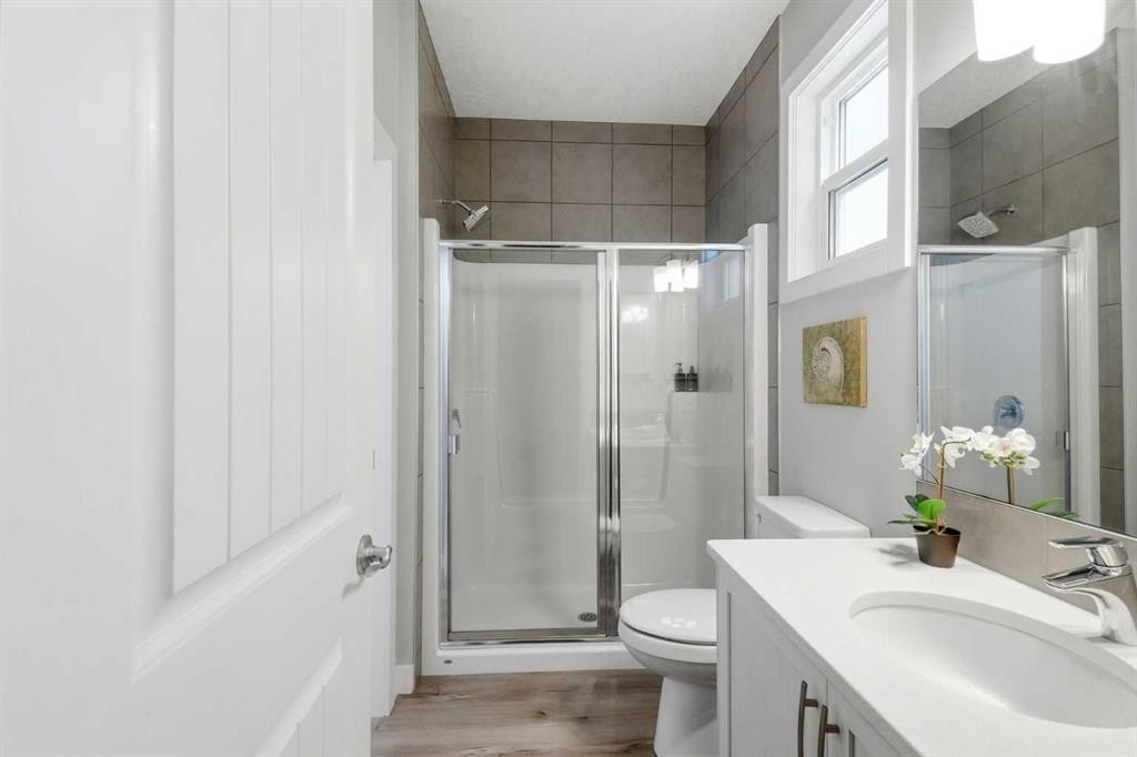 39 Lucas Boulevard Nw, Calgary, AB