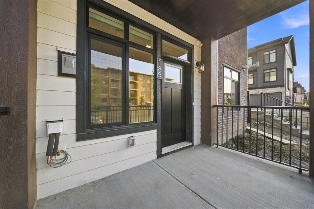 189 148 Avenue Nw, Calgary, AB - Outdoor With Exterior