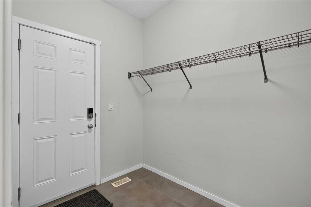 80 Nolancrest Green Nw, Calgary, AB - Indoor With Storage