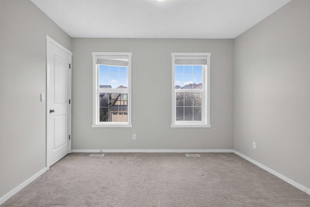80 Nolancrest Green Nw, Calgary, AB - Indoor Photo Showing Other Room