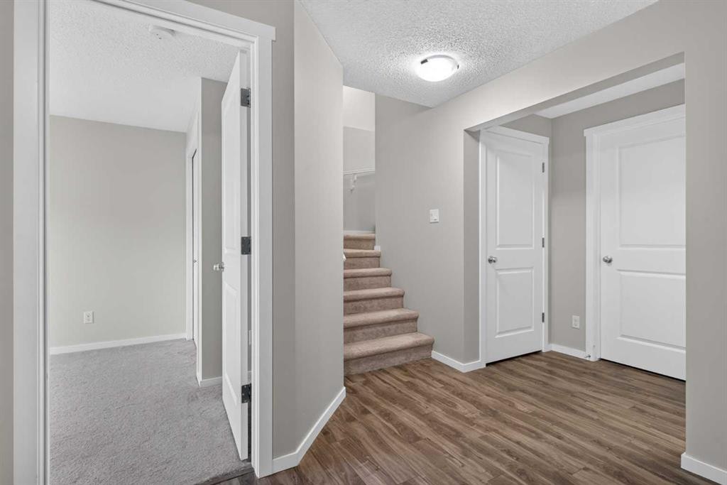 80 Nolancrest Green Nw, Calgary, AB - Indoor Photo Showing Other Room