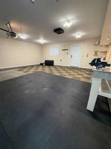 116 Mckerrell Close Se, Calgary, AB 