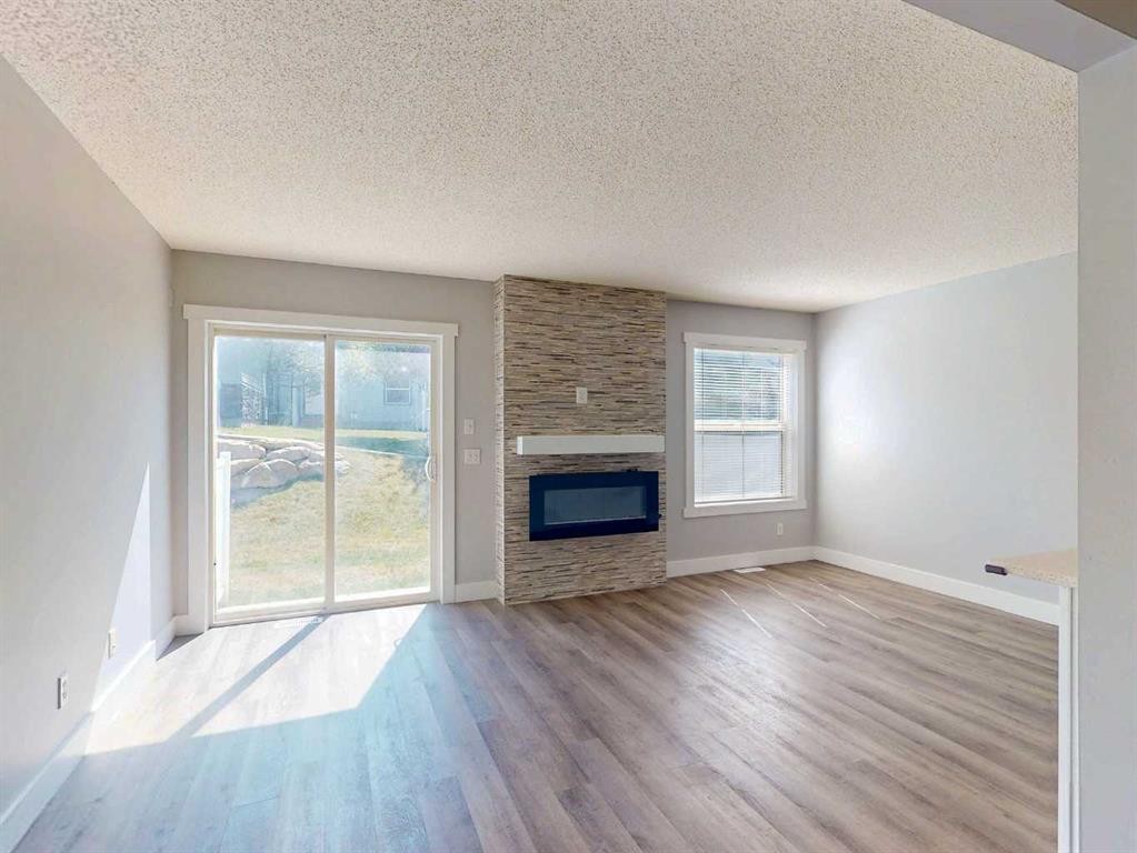 75 Panatella Villas Nw, Calgary, AB