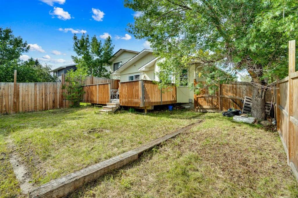 707 Whitehill Way Ne, Calgary, AB