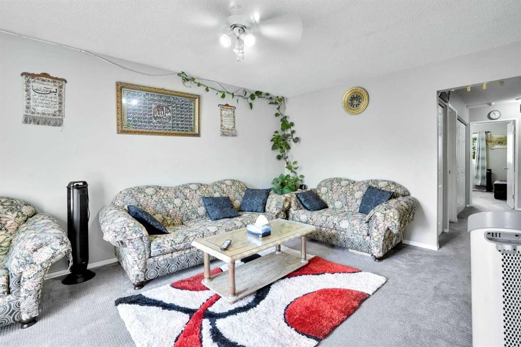 707 Whitehill Way Ne, Calgary, AB