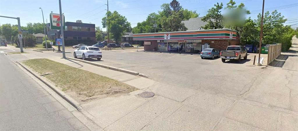 2903 Centre Street Nw, Calgary, AB