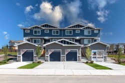 174 Heritage Circle Cochrane, AB T4C 3M9
