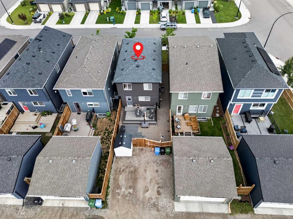 374 Wolf Creek Manor Se, Calgary, AB - Outdoor