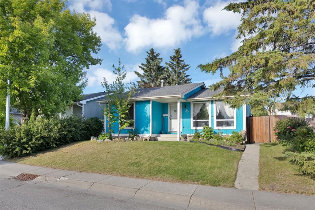 20 Falton Way Ne, Calgary, AB - Outdoor