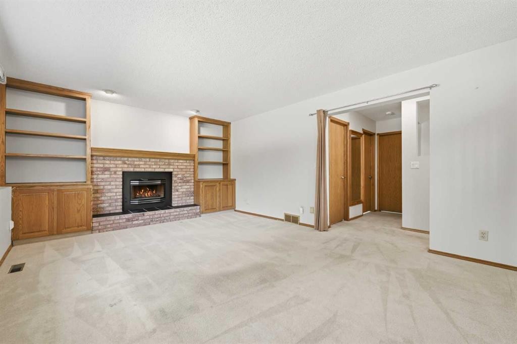 141 Woodbrook Road Sw, Calgary, AB