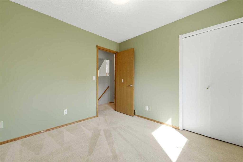 141 Woodbrook Road Sw, Calgary, AB