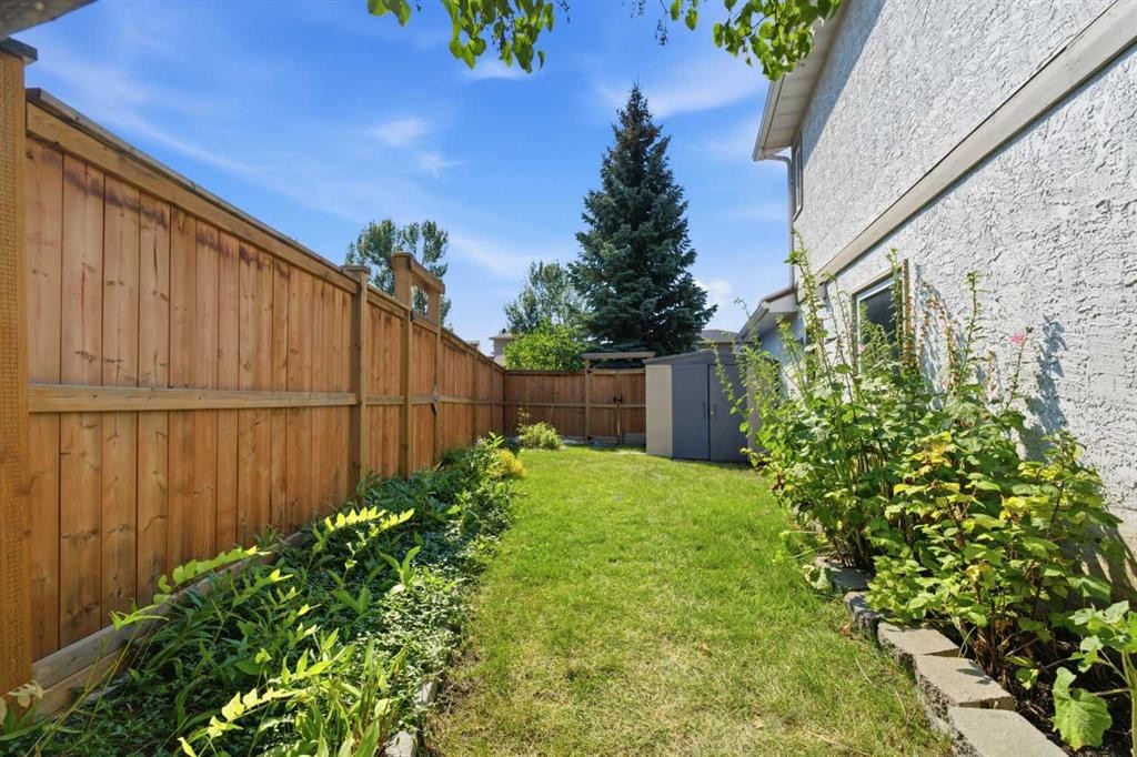 141 Woodbrook Road Sw, Calgary, AB