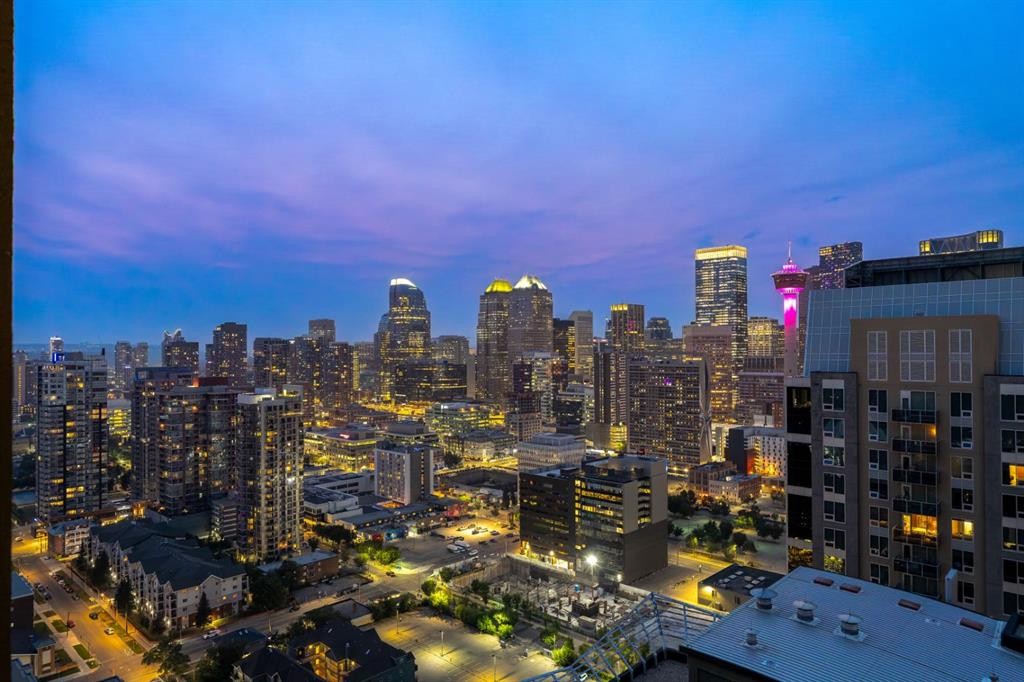 3202-210 15 Avenue Se, Calgary, AB - Outdoor With View