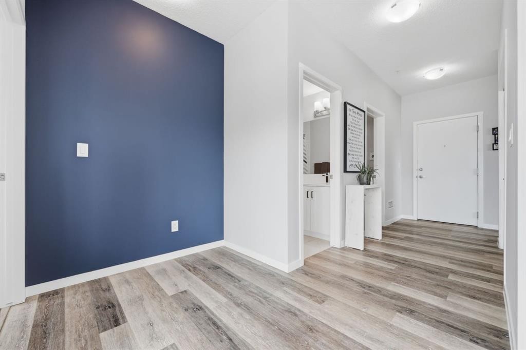 224-4150 Seton Drive Se, Calgary, AB - Indoor Photo Showing Other Room