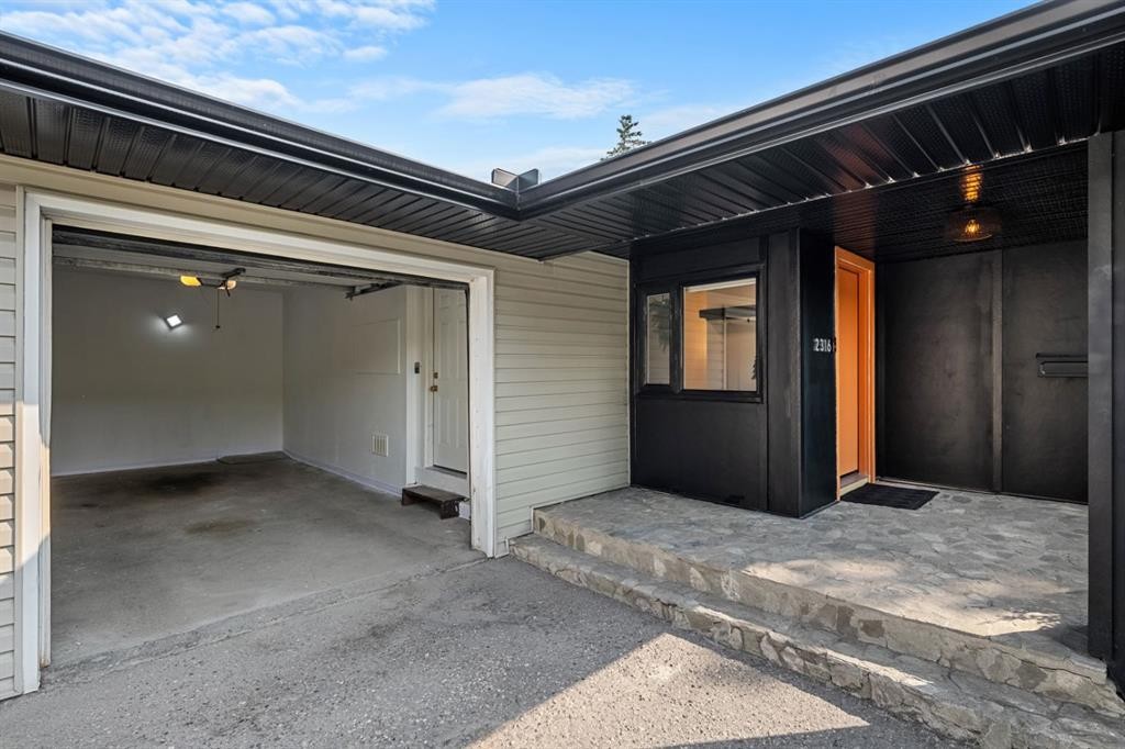 2316 State Road Sw, Calgary, AB - Outdoor With Exterior