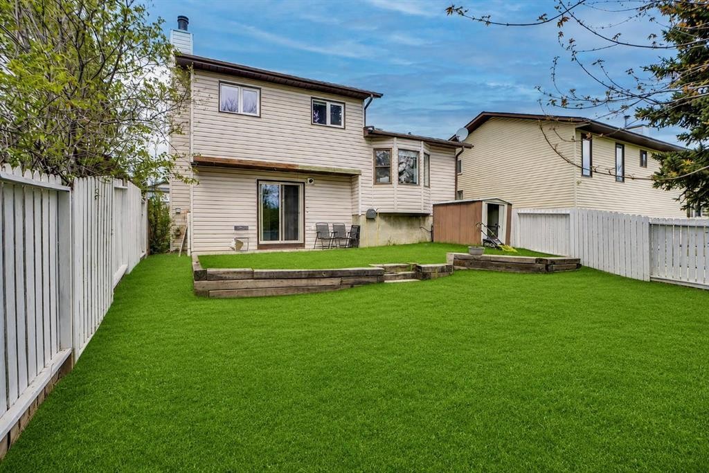 127 Woodstock Road Sw, Calgary, AB