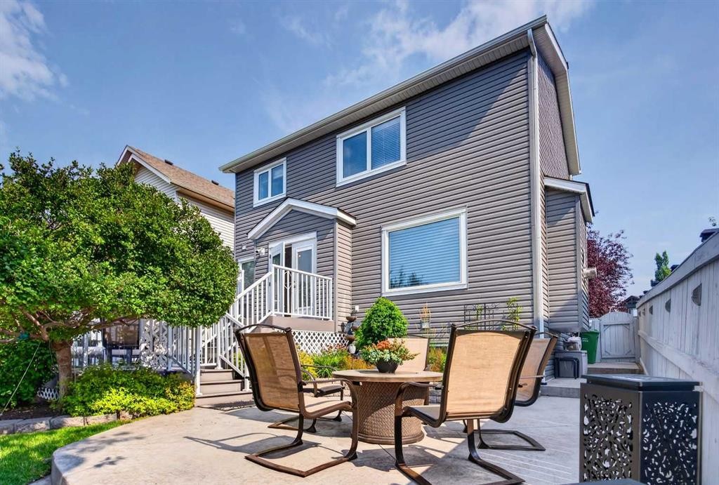 30 Somerset Court Sw, Calgary, AB - Outdoor With Deck Patio Veranda