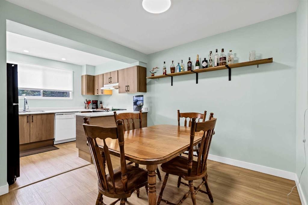 2187 Woodview Drive Sw, Calgary, AB