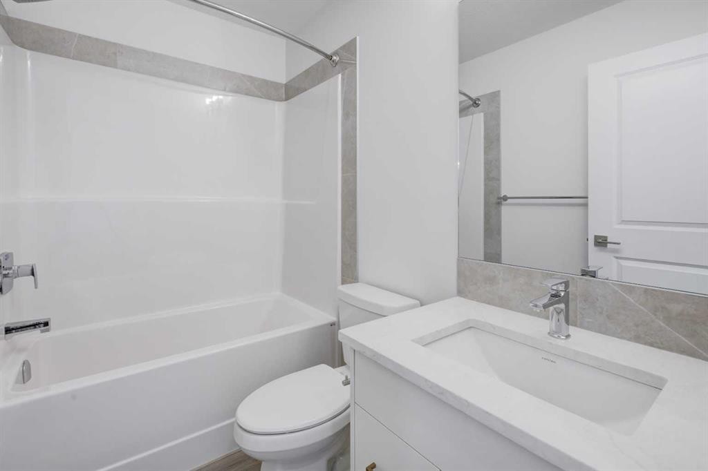 99 Herron Walk Ne, Calgary, AB