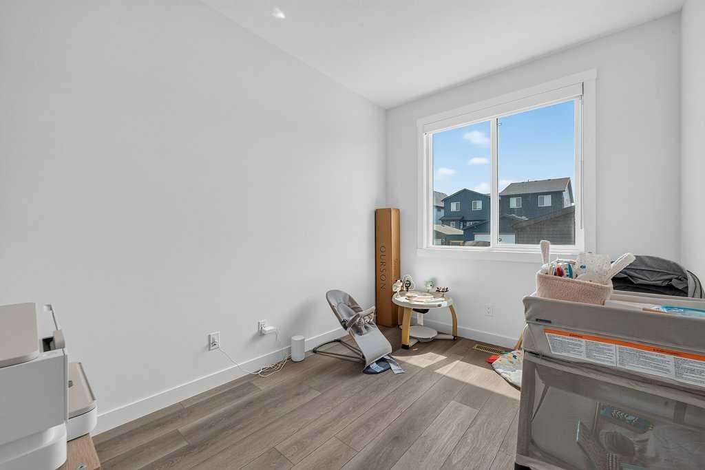 97 Rowmont Heath Nw, Calgary, AB - Indoor
